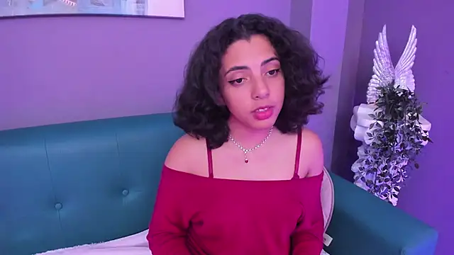 Alessiia   online show from December 23, 3:21 am