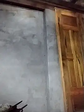 lmc-zz online show from March 8, 2:04 am