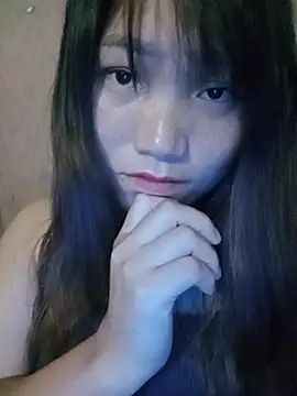 min-xinh online show from August 1, 3:03 pm