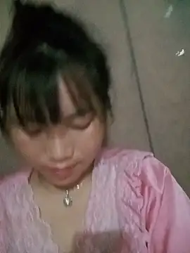 min-xinh online show from July 8, 9:06 pm