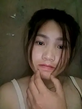 min-xinh online show from October 12, 7:27 pm