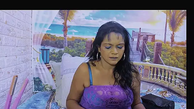 indianswtbella online show from August 3, 5:11 am