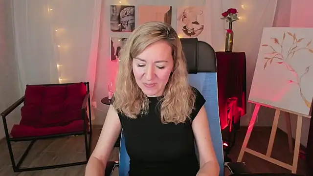 DonnaSmitth online show from February 25, 7:23 pm