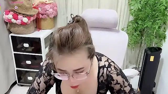 NEWONETO online show from June 17, 4:52 pm