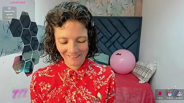 Valery More   online show from June 11, 1:52 pm