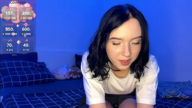 KayaNorth online show from November 14, 7:36 pm