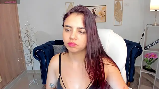 zharaa fox online show from October 25, 4:09 am