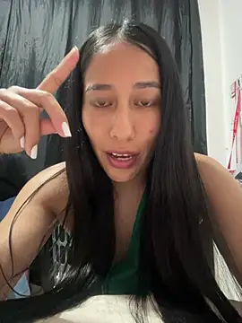 Amelia Rivas online show from August 1, 2:57 am