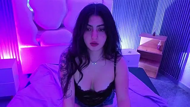 Ixchel tay online show from June 17, 5:31 am