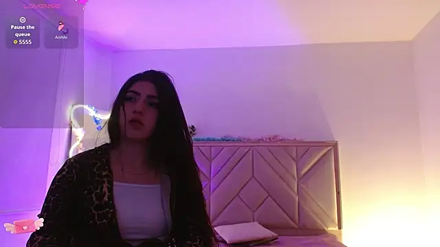 Ixchel tay online show from November 27, 3:20 am