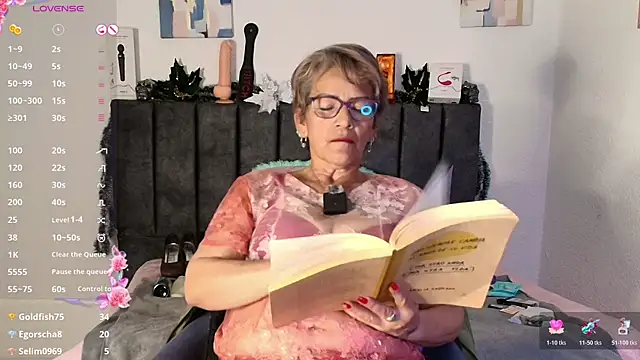 Devora mature65 online show from December 18, 10:03 pm