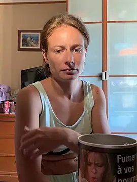 GoldenPussy1329 online show from July 19, 11:01 am