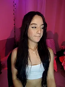 Snapshot of tamara_vald chatting on October 17, 4:48 am tamara vald online show from October 17, 4:48 am
