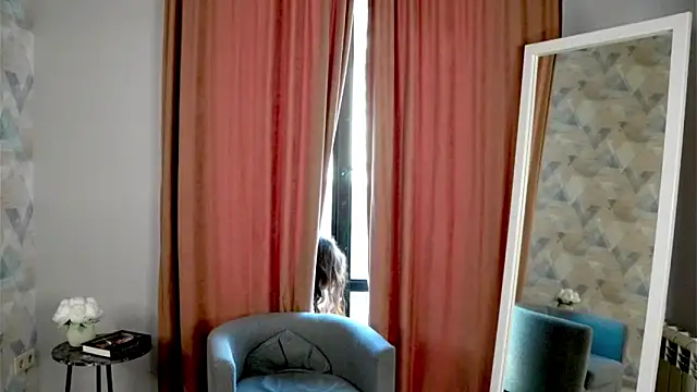 LewisThrone online show from October 1, 4:06 am