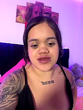 Sussyroxxx online show from November 27, 6:05 am