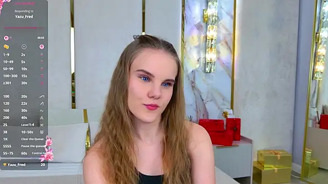 Lili Lohan online show from December 5, 5:25 pm