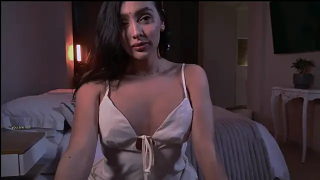 Milana De online show from October 27, 10:37 pm