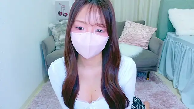 Seira  nn online show from December 21, 1:26 pm