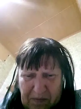 Apeesynka55211 online show from October 11, 8:44 pm