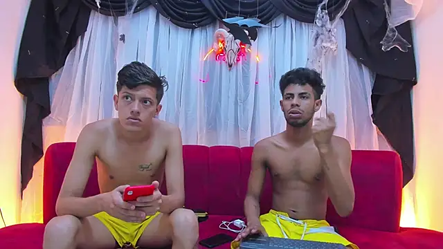 Raving Boys online show from October 12, 5:32 am