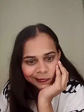 Snapshot of Naughtysilk chatting on October 13, 7:49 pm Naughtysilk online show from October 13, 7:49 pm