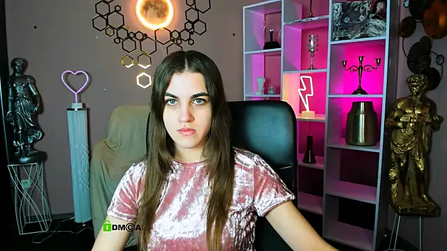 lina fox12 online show from November 23, 10:28 am