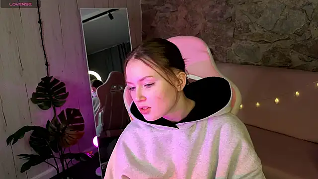 SirenaBlessing online show from January 17, 1:13 am