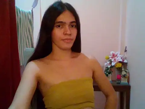 sweet yummy69 online show from February 13, 1:18 am