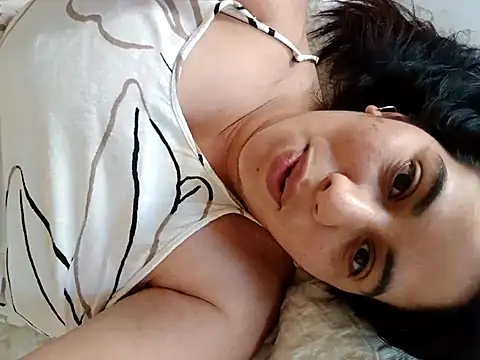 Benditofetiche online show from November 10, 6:47 pm