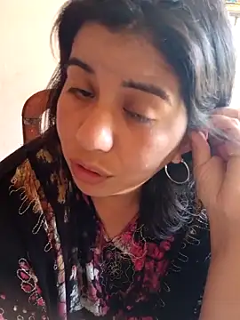 Benditofetiche online show from December 5, 6:09 pm