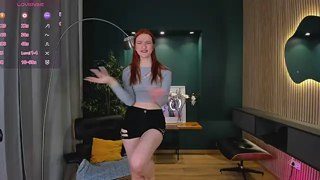 PollyMayer online show from June 10, 8:51 pm