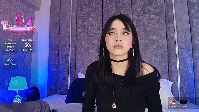 MeganR  online show from March 17, 11:14 am