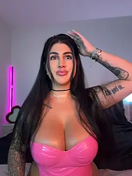 Niinarosee online show from July 25, 5:42 pm