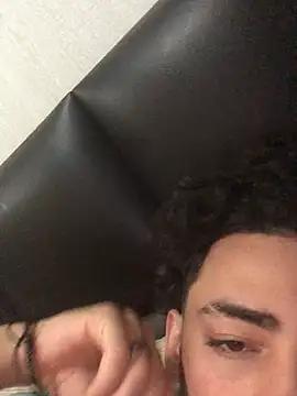 devil  01 online show from February 20, 5:47 pm