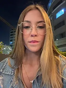 fanyabbey online show from May 3, 3:32 am