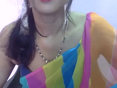 Laila Cute online show from May 31, 4:18 am