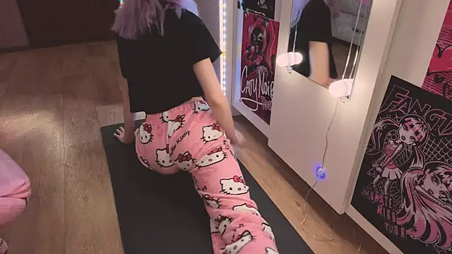 Jerrieberry online show from March 15, 1:24 pm