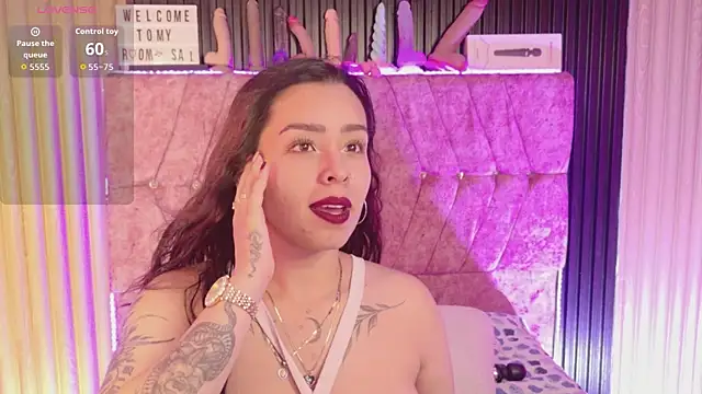 Mia lopez 1 online show from August 6, 1:23 am