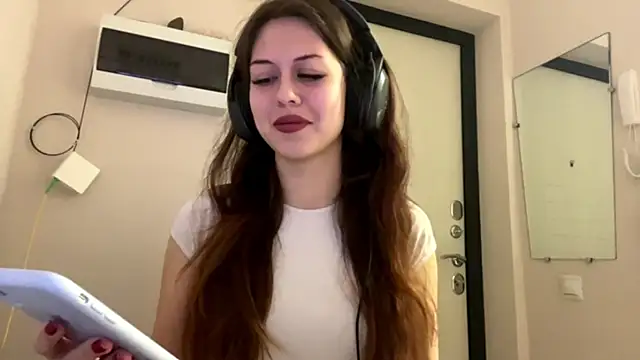 Nayra flash online show from October 8, 6:51 am