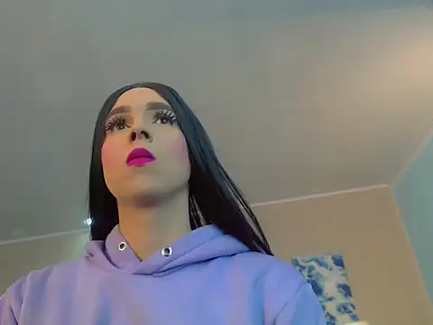 Snapshot of Luna_LaFontaine chatting on October 14, 12:08 pm Luna LaFontaine online show from October 14, 12:08 pm