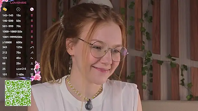lyra thenymph online show from July 11, 12:43 am