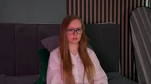 KathyStewart online show from October 11, 4:28 am