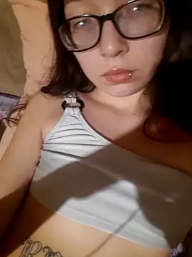 miaahot69 online show from February 20, 6:12 am