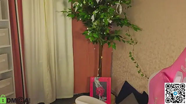 L1na Reeds online show from February 3, 1:27 am