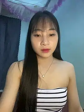 banlinh004 online show from August 1, 3:03 pm