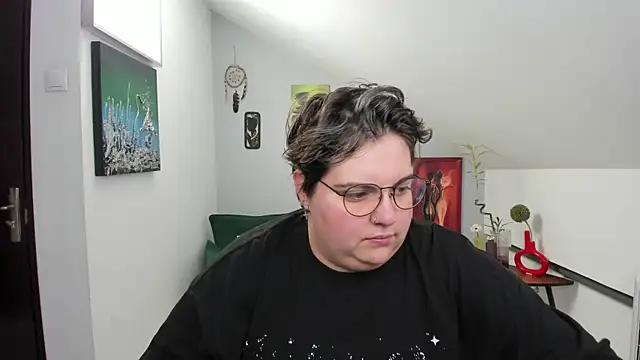 IvyRhodes online show from October 6, 11:16 am