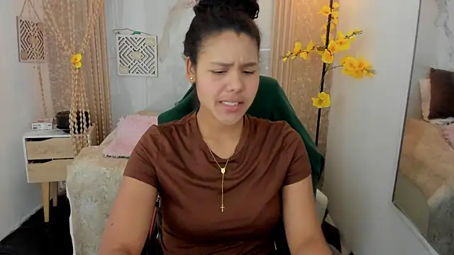 AriaVega online show from July 22, 1:34 pm