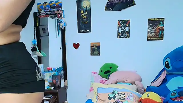 caramel doll   online show from July 30, 3:51 am