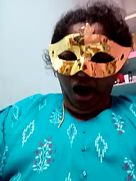 supcpl online show from December 2, 11:18 pm