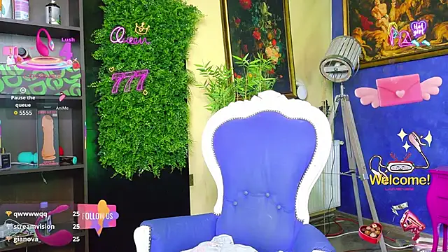 nicolepalmer online show from July 7, 9:24 am